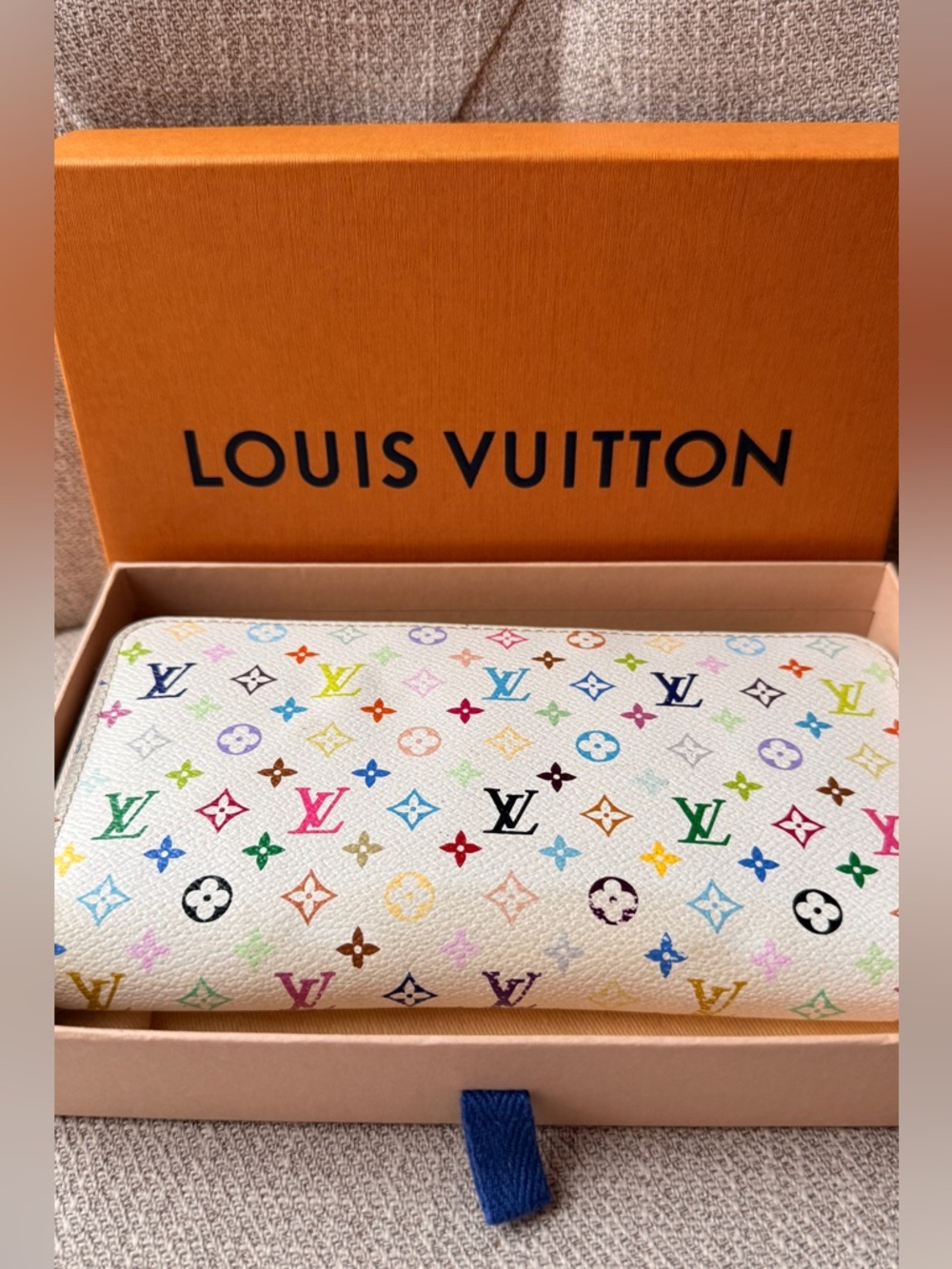 Louis Vuitton Multicolore Zippy Wallet White Murakami Pink Interior EUC w/ Box